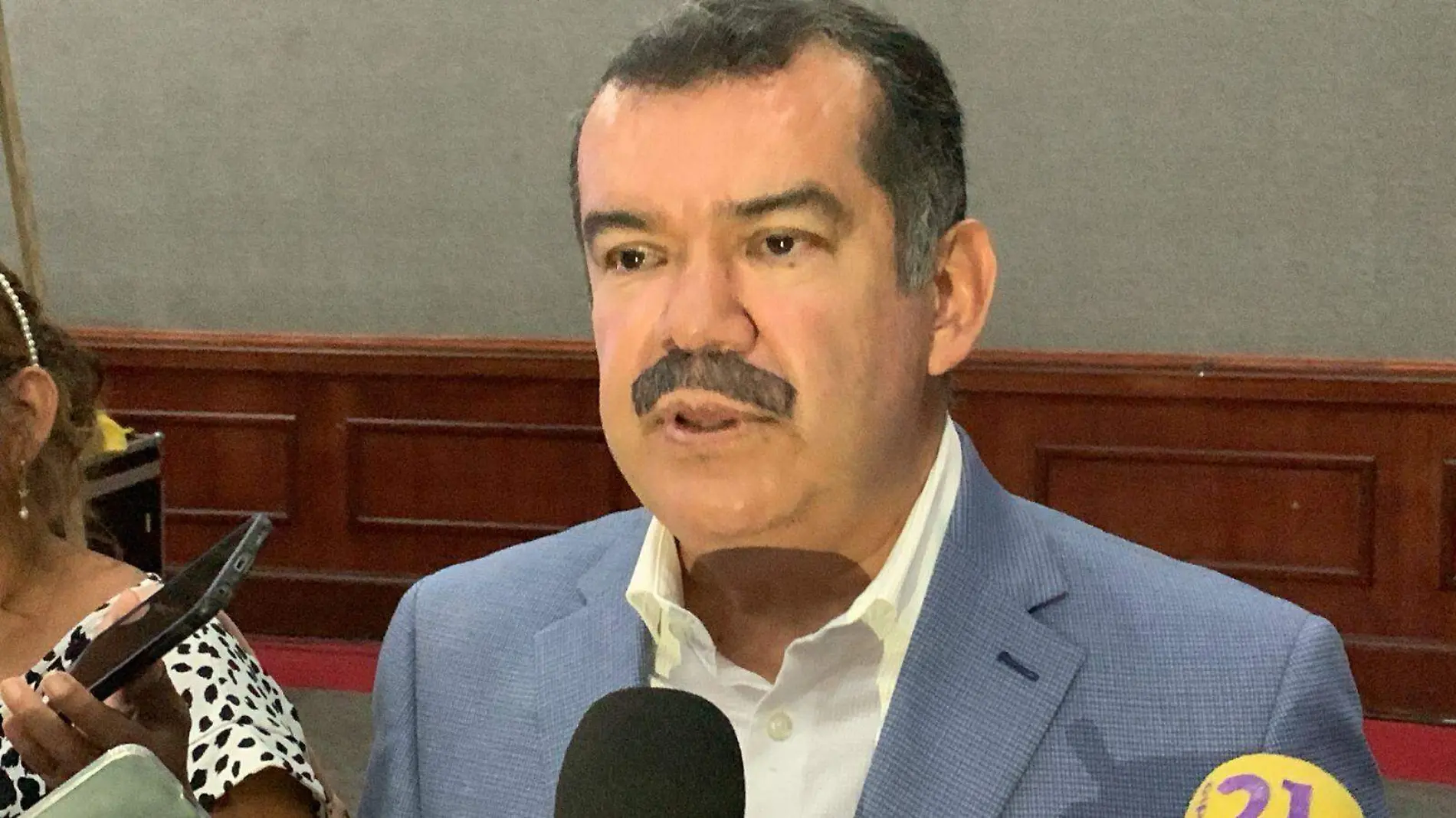 Secretario de finanzas, Julio César López Ruelas